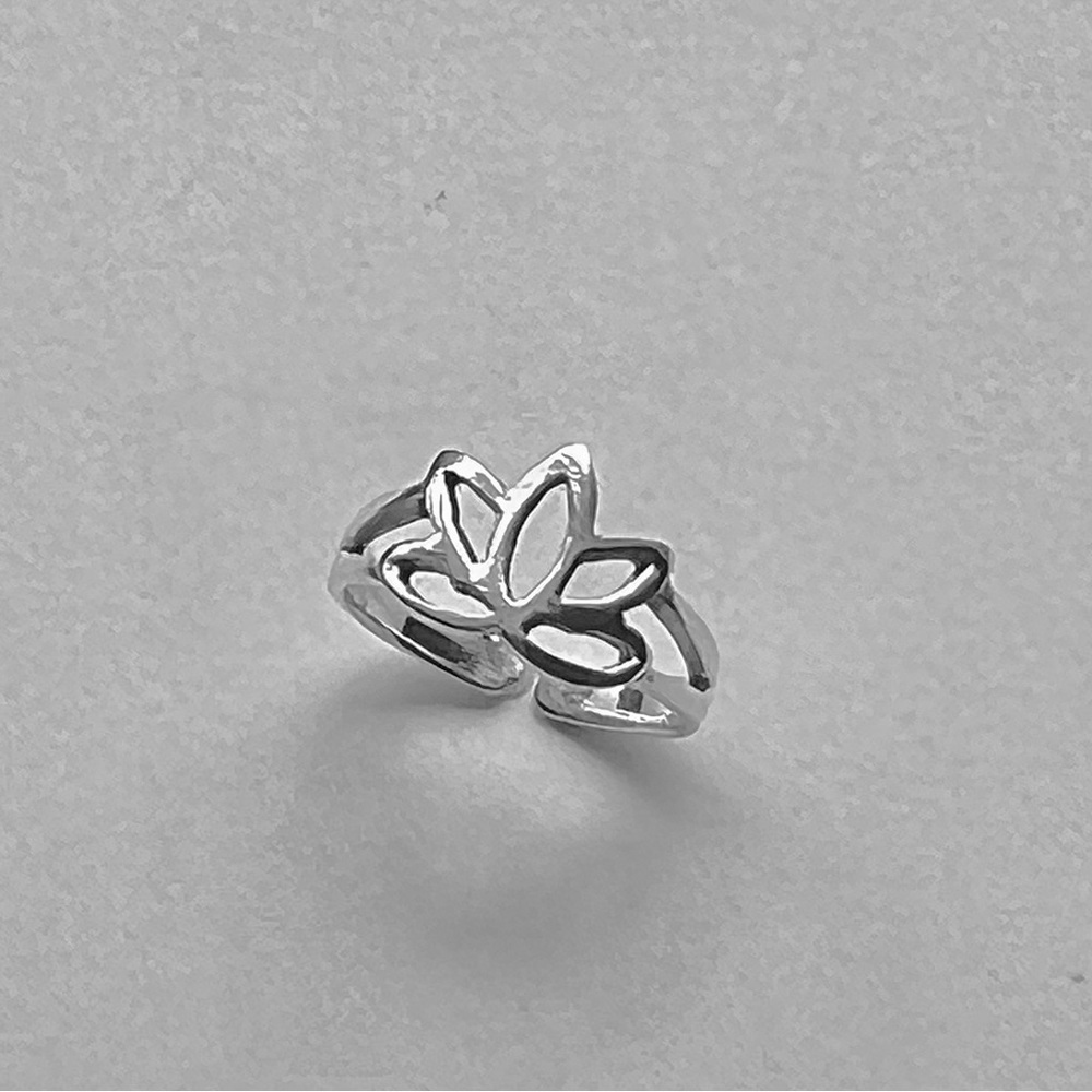 Sterling silver lotus toe ring, lotus midi ring, silver lotus ring, lotus ring